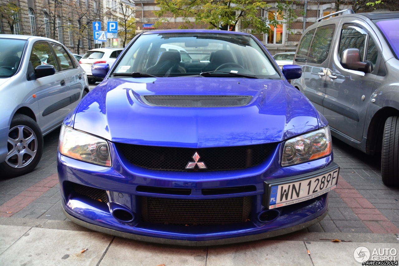 Mitsubishi Lancer Evolution IX MR