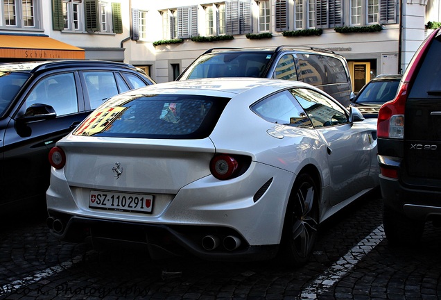 Ferrari FF