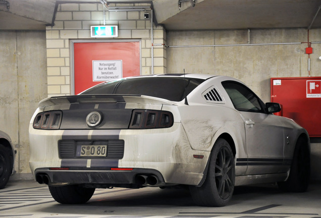 Ford Mustang Shelby GT500 2013