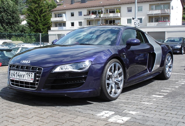 Audi R8 V10