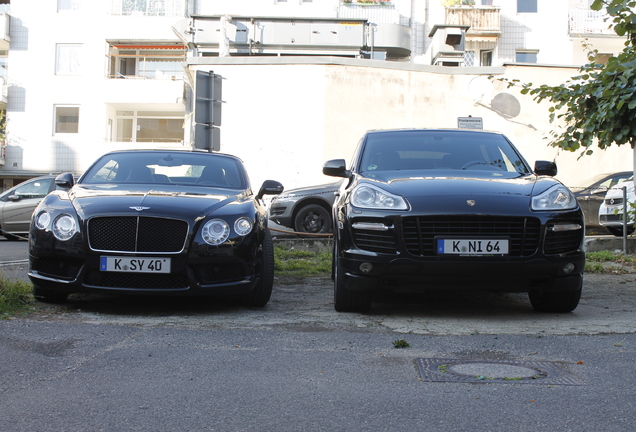 Bentley Continental GTC V8