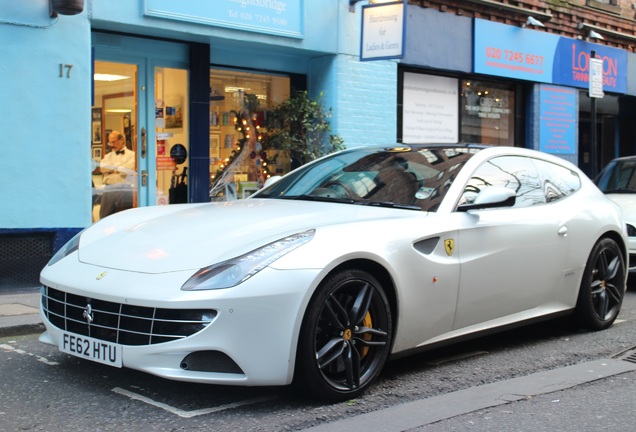 Ferrari FF