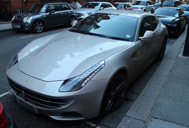 Ferrari FF