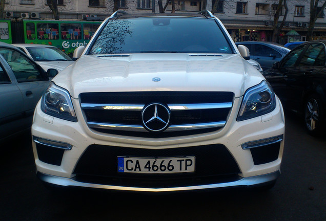 Mercedes-Benz GL 63 AMG X166