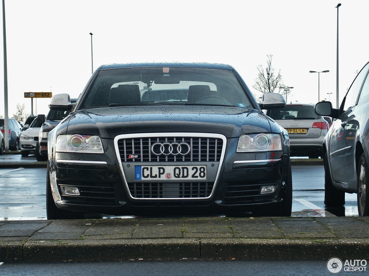 Audi S8 D3