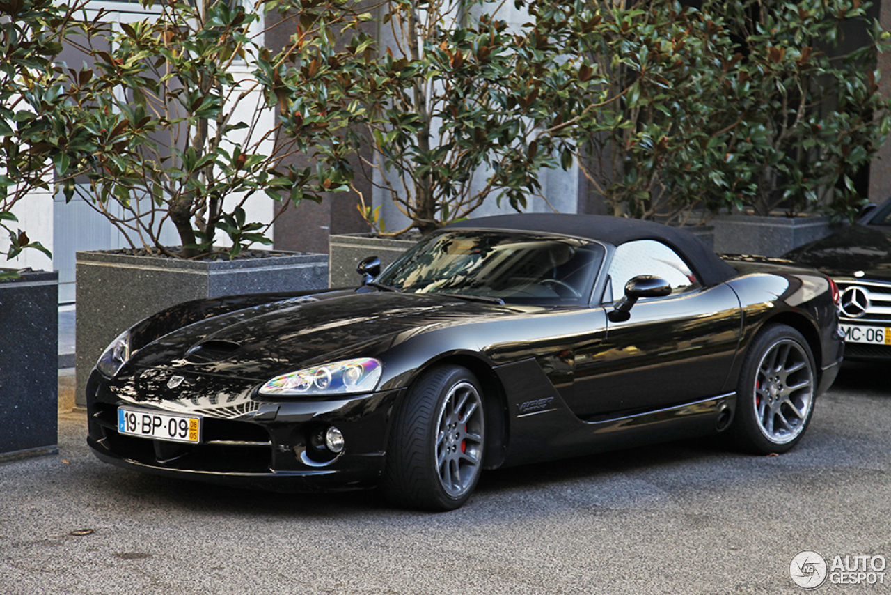 Dodge Viper SRT-10 Roadster 2003