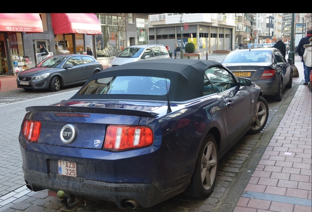 Ford Mustang GT Convertible 2011