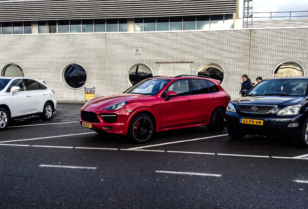 Porsche 958 Cayenne GTS