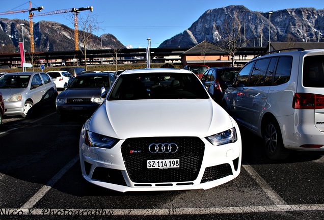 Audi RS4 Avant B8