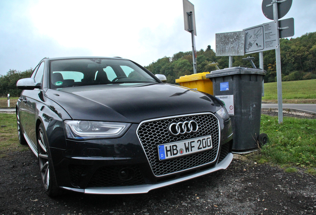 Audi RS4 Avant B8