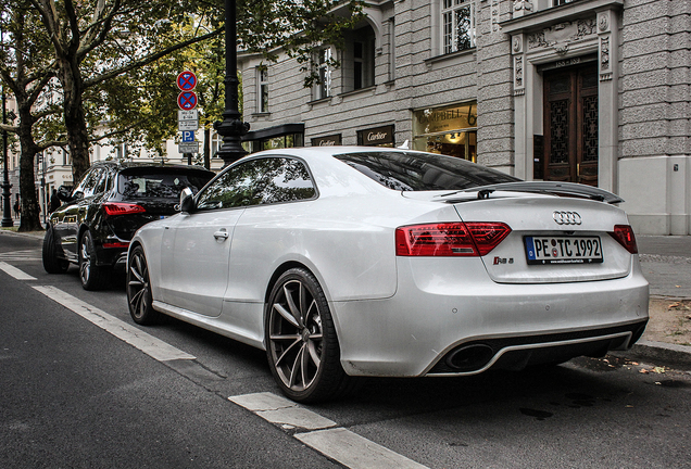 Audi RS5 B8 2012