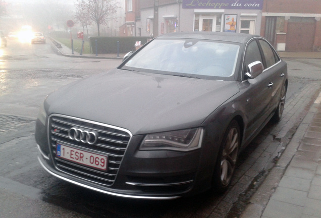 Audi S8 D4