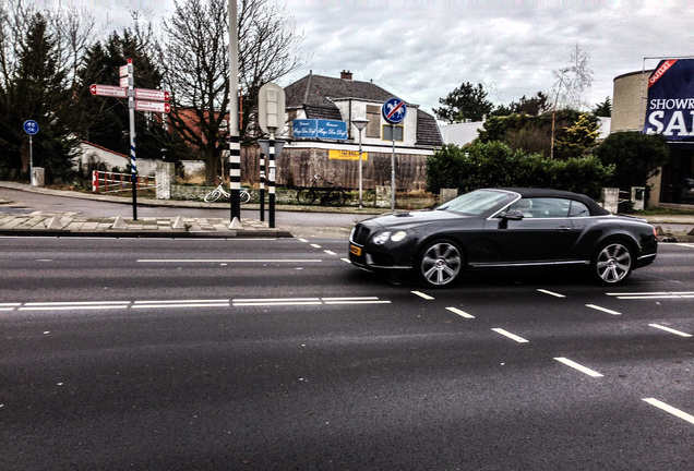 Bentley Continental GTC V8