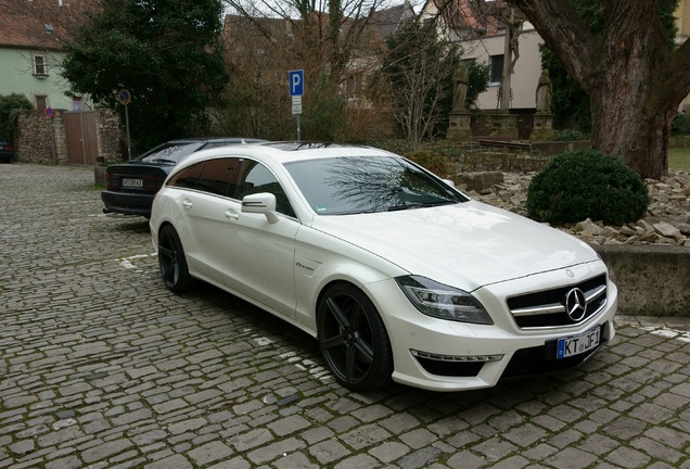 Mercedes-Benz CLS 63 AMG X218 Shooting Brake