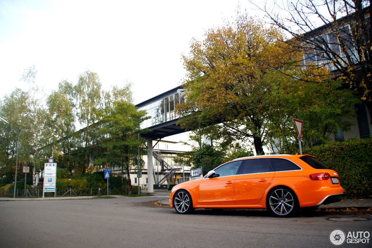 Audi RS4 Avant B8