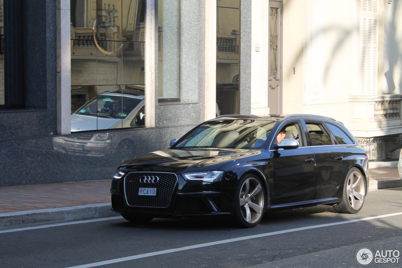 Audi RS4 Avant B8