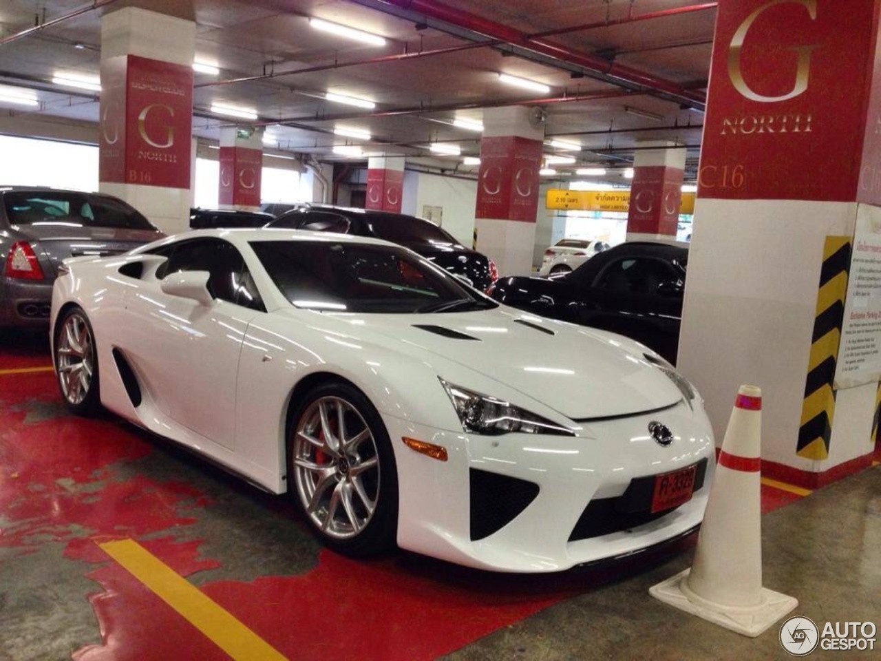 Lexus LFA