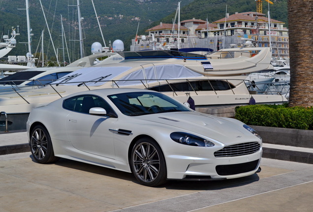 Aston Martin DBS