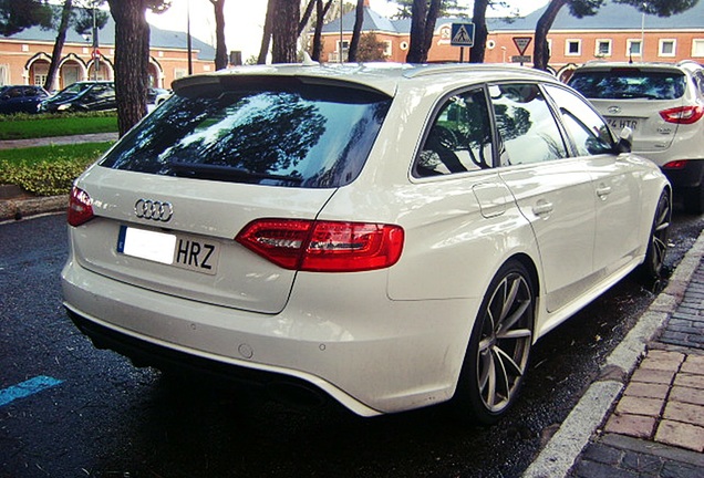 Audi RS4 Avant B8