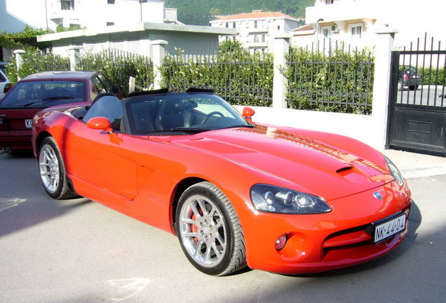 Dodge Viper SRT-10 Roadster 2003