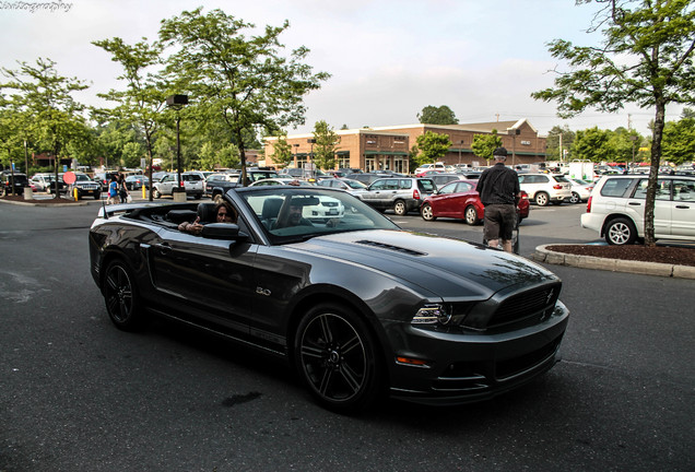 Ford Mustang GT California Special Convertible 2013