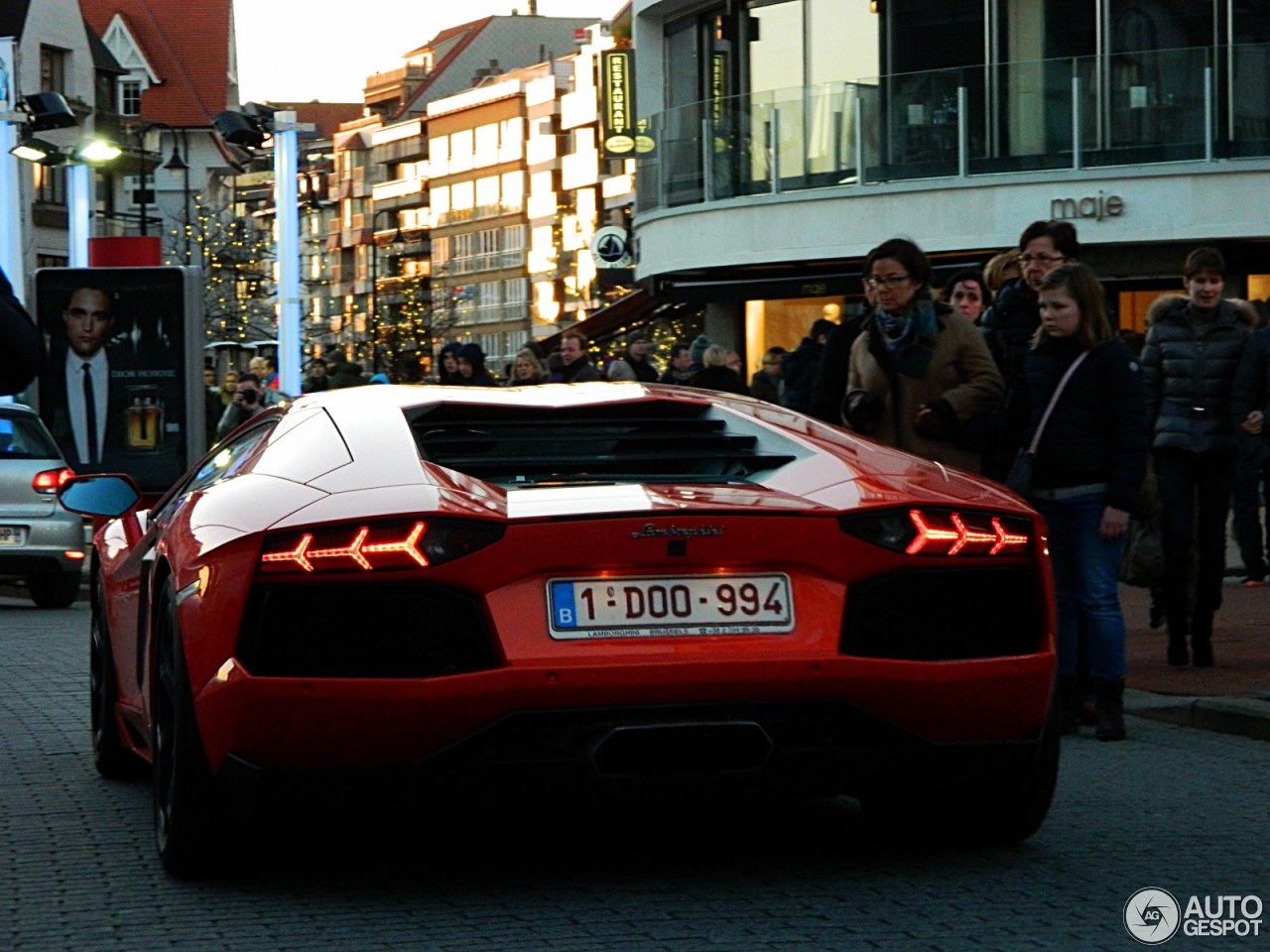 Lamborghini Aventador LP700-4