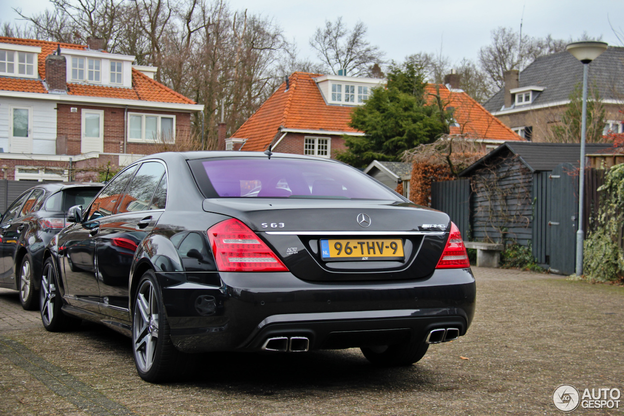 Mercedes-Benz S 63 AMG W221 2011