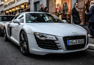 Audi R8