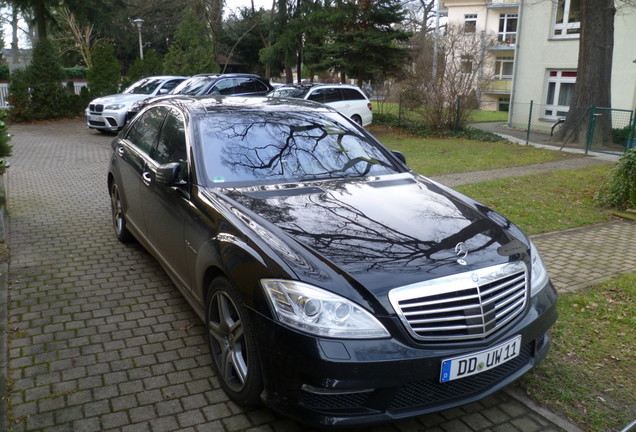 Mercedes-Benz S 63 AMG W221 2011