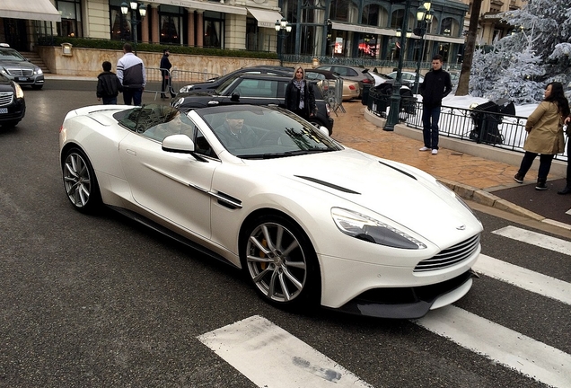 Aston Martin Vanquish Volante