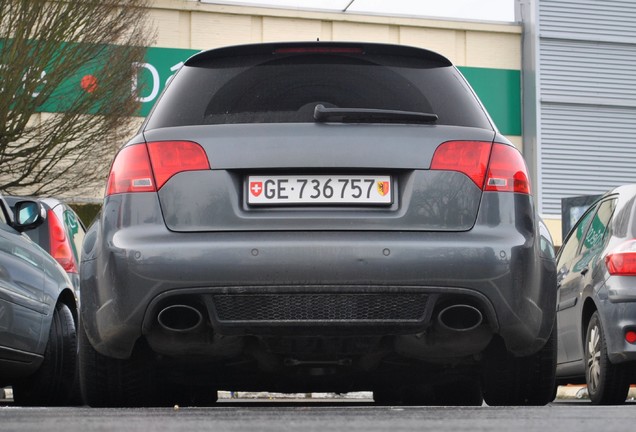 Audi RS4 Avant B7