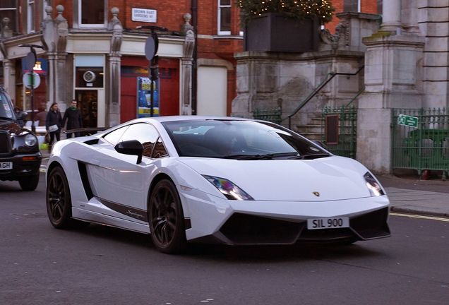 Lamborghini Gallardo LP570-4 Superleggera