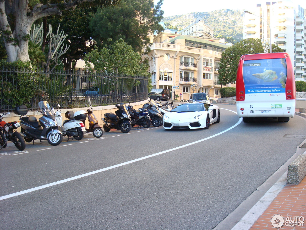 Lamborghini Aventador LP700-4 Roadster