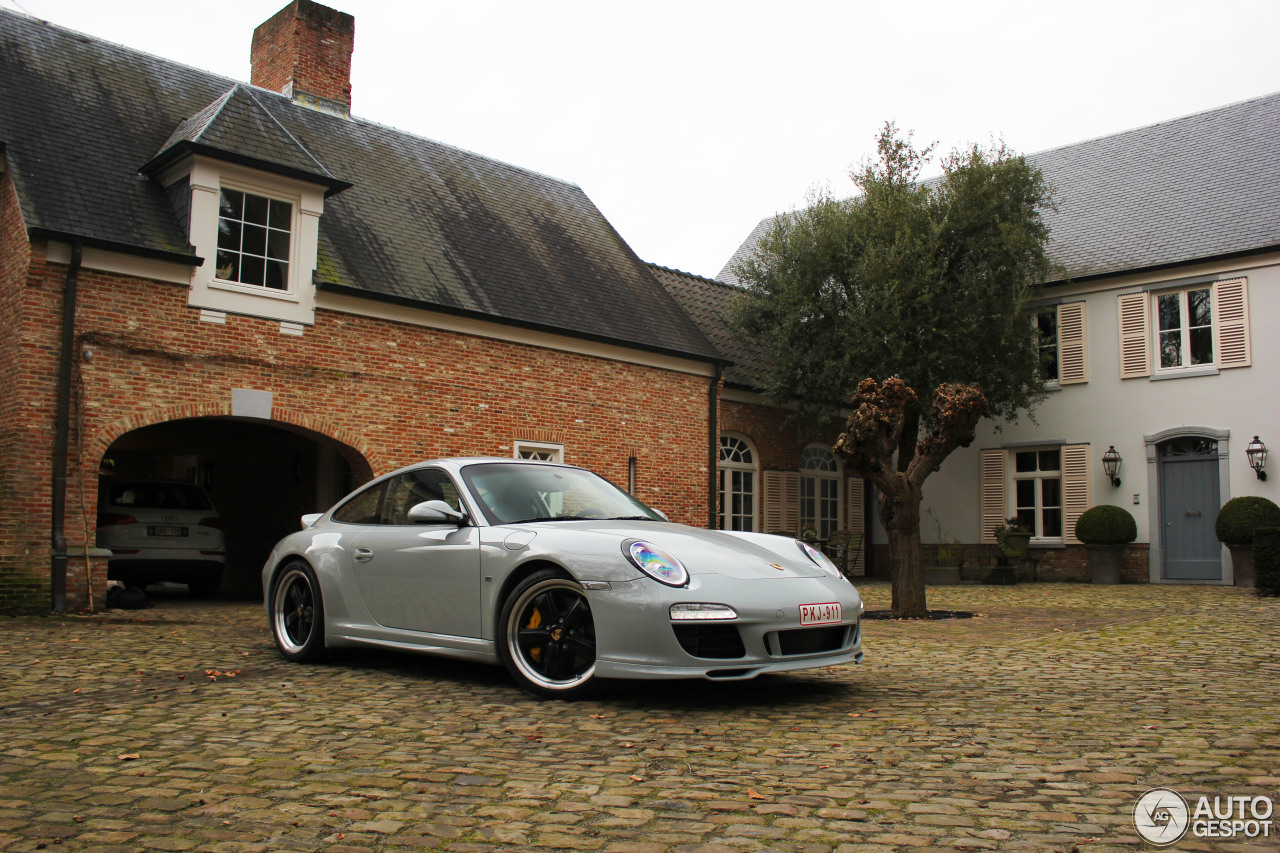Porsche 911 Sport Classic