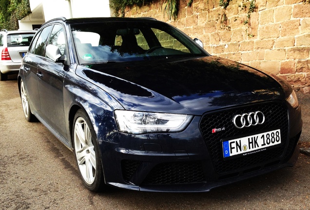 Audi RS4 Avant B8