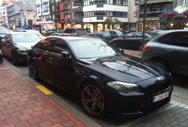 BMW M5 F10 2011