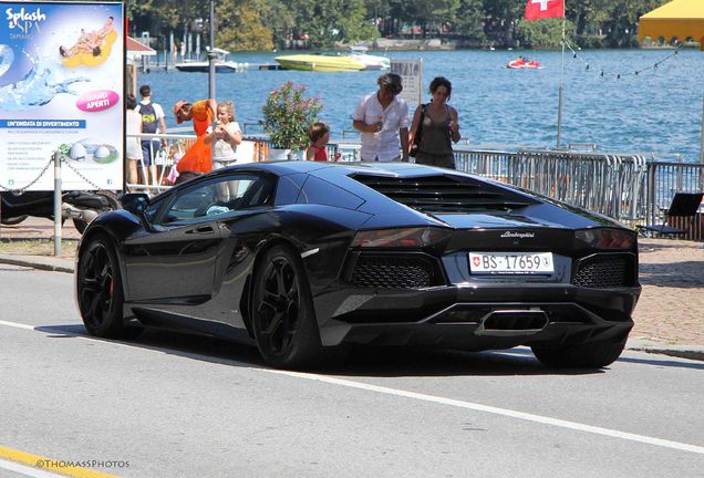 Lamborghini Aventador LP700-4