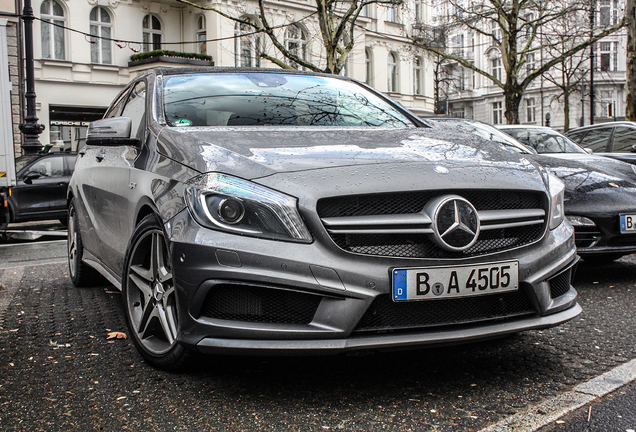 Mercedes-Benz A 45 AMG