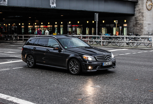 Mercedes-Benz C 63 AMG Estate