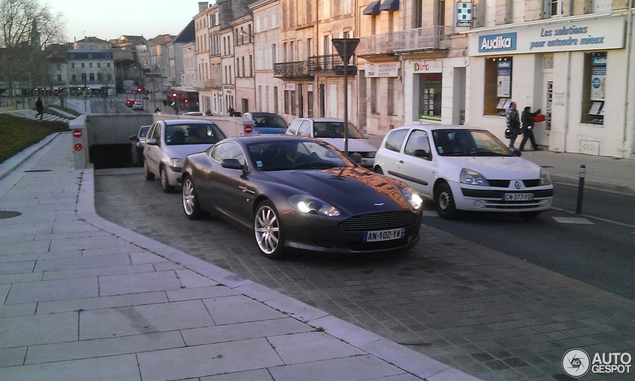 Aston Martin DB9