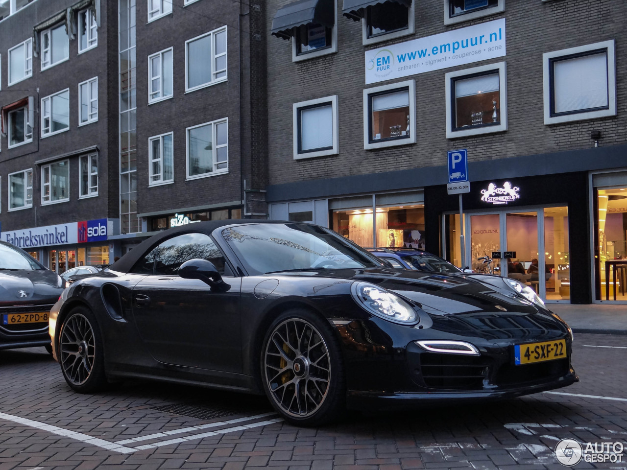 Porsche 991 Turbo S Cabriolet MkI