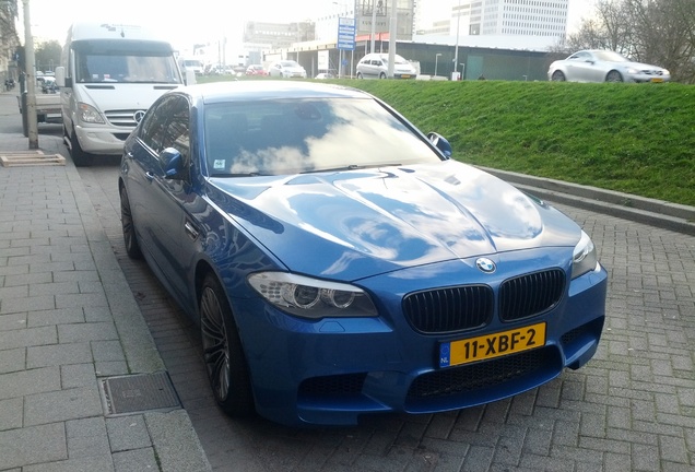 BMW M5 F10 2011