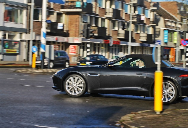 Jaguar F-TYPE S Convertible