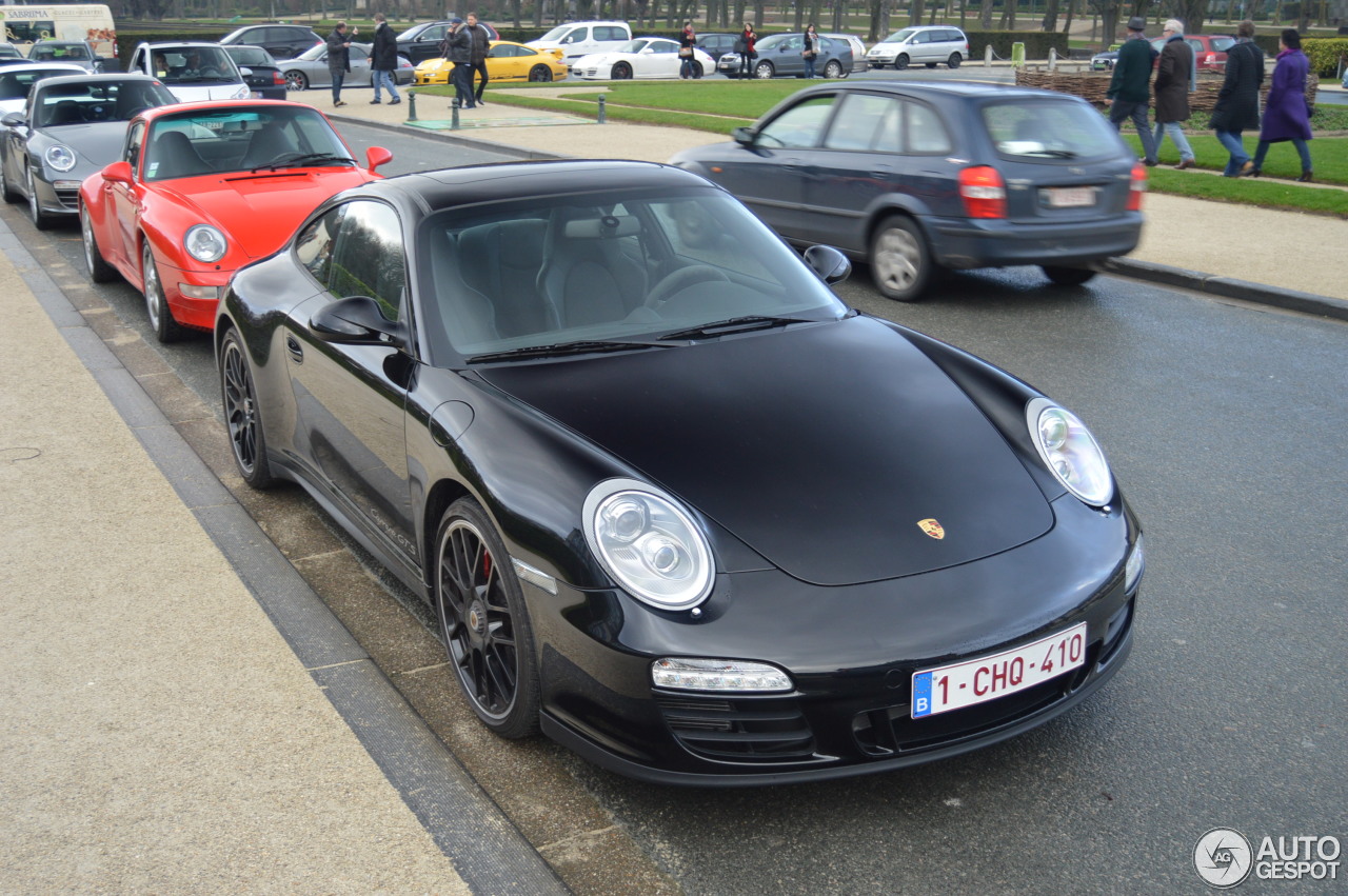 Porsche 997 Carrera GTS