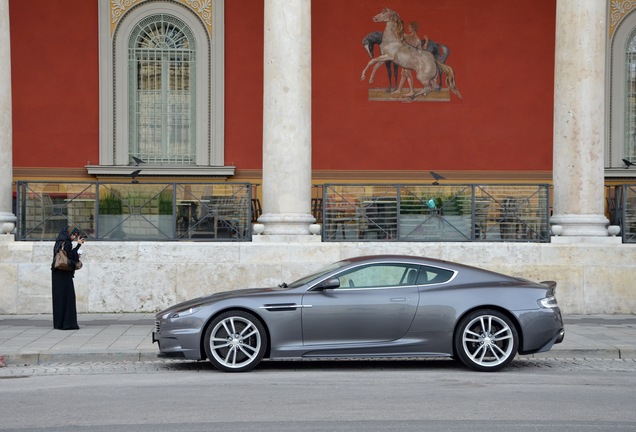 Aston Martin DBS