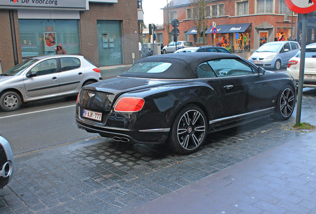 Bentley Continental GTC V8