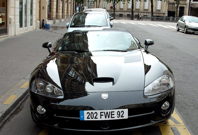 Dodge Viper SRT-10 Roadster 2003