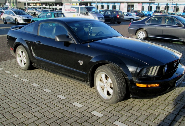 Ford Mustang GT 45th Anniversary Edition