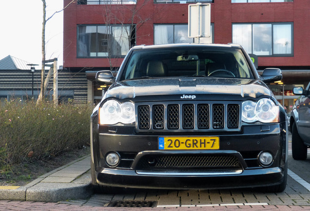 Jeep Grand Cherokee SRT-8 2005