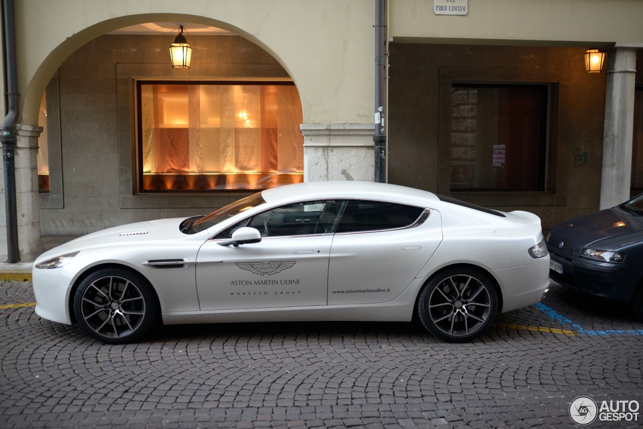 Aston Martin Rapide S